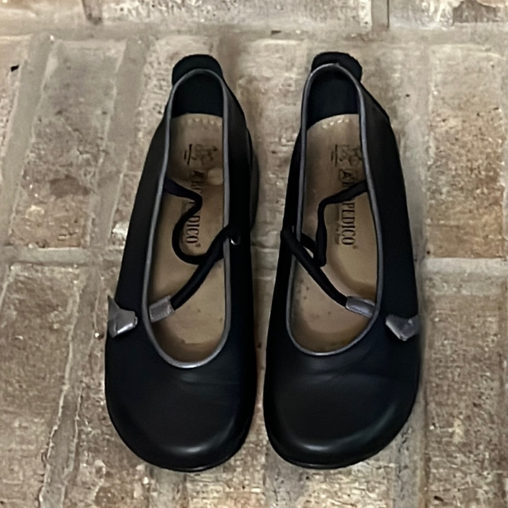 Arcopedico Vitoria Black Pewter Accent Comfort Shoe NWOB Condition Size 8